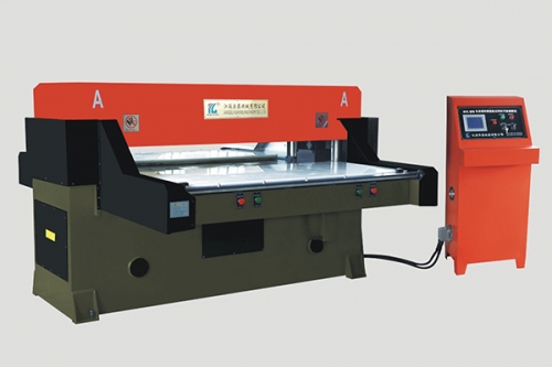 HYP3精密四柱自动送料液压裁断机